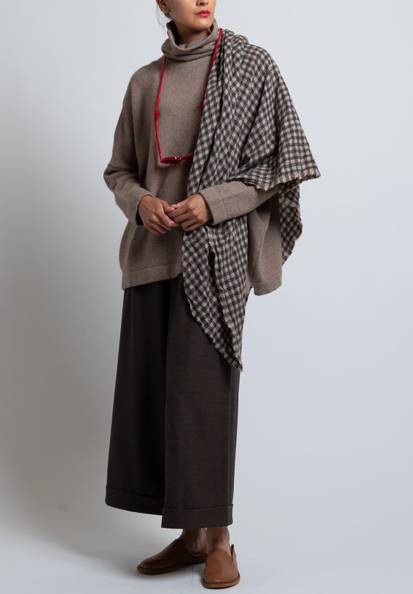 Daniela Gregis Washed Cashmere Plaid Shawl in Natural / Anthracite	
