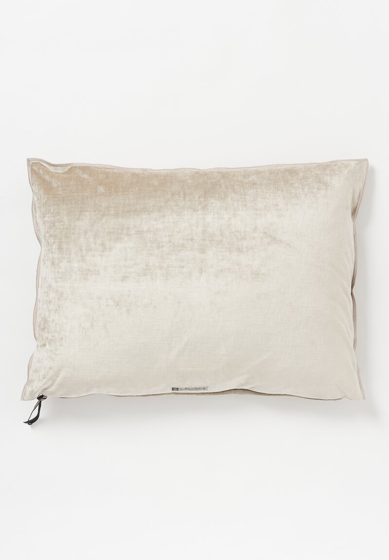 Maison de Vacances Large Royal Velvet Pillow Ciment	