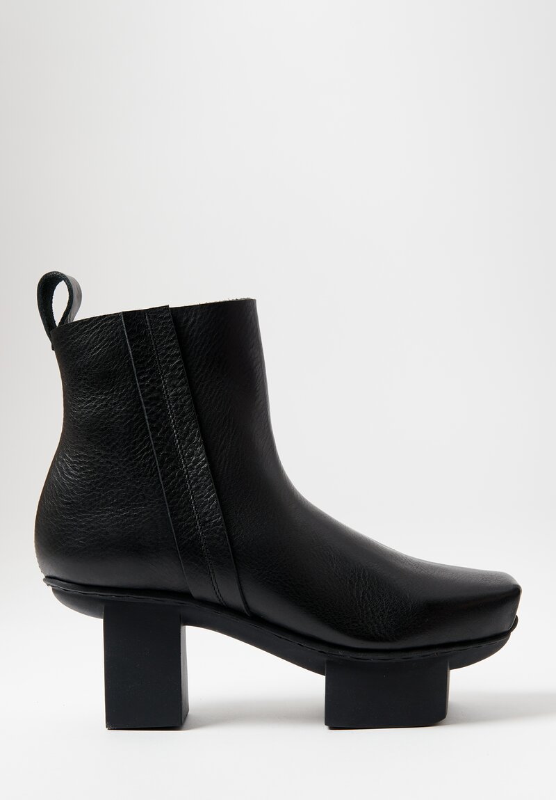 Trippen Idan Boot in Black	