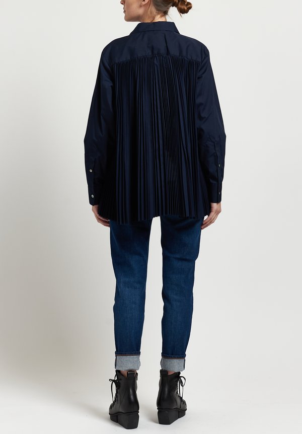 Sacai Pleated Poplin Shirt in Navy	