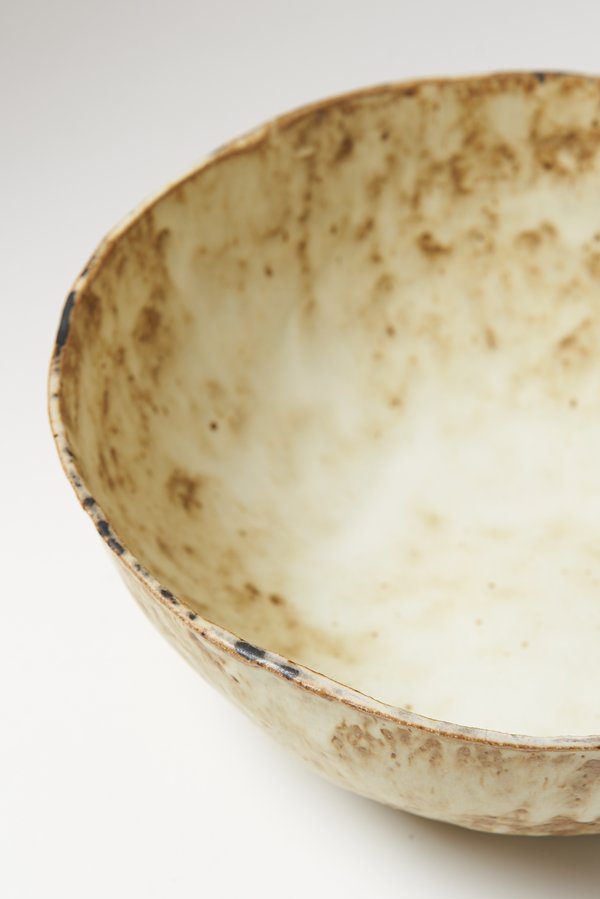 Terra Coll Clayworks Stoneware Large Salad Bowl in Eggshell	