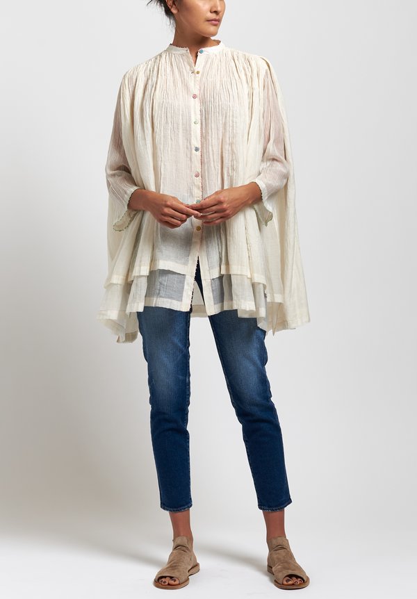 Péro Cotton/ Silk Solid Gathered Top in Off White