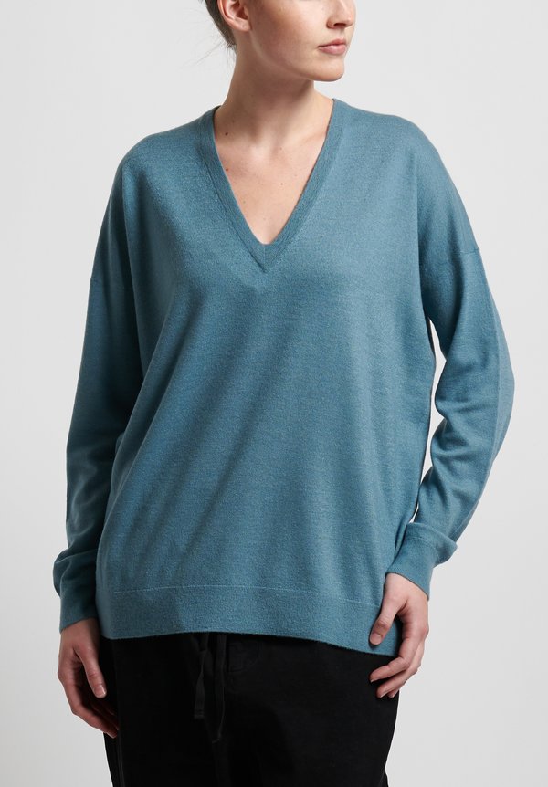 Frenckenberger Cashmere Oversized Deep V-Neck Sweater in Blue