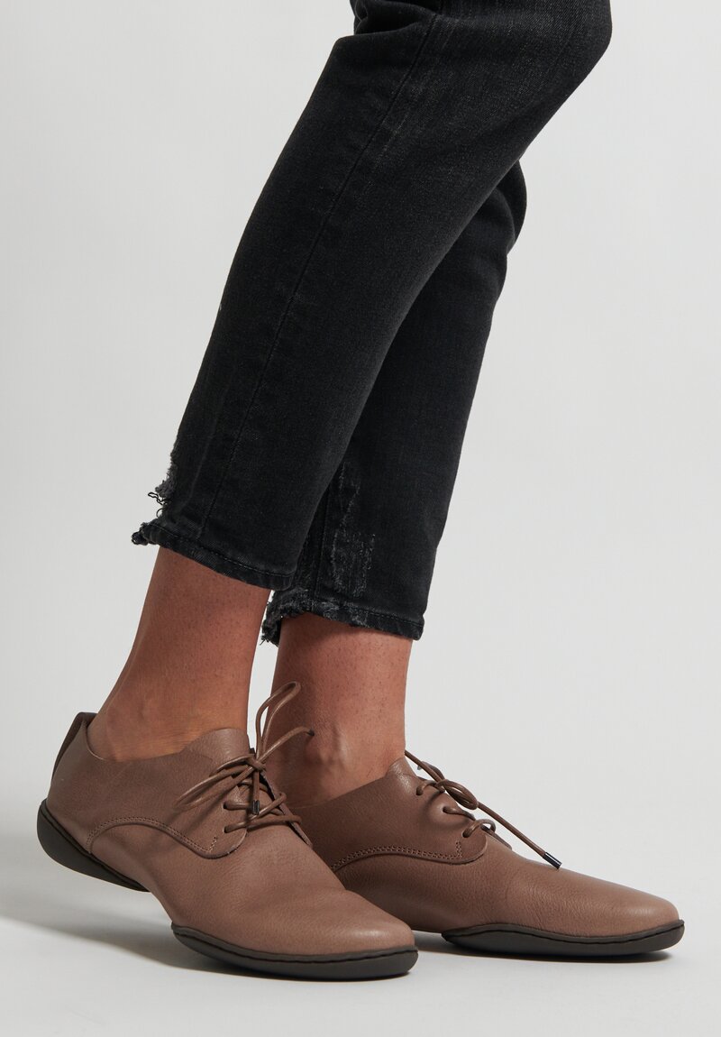 Trippen Pot Lace-Up Shoe in Taupe	