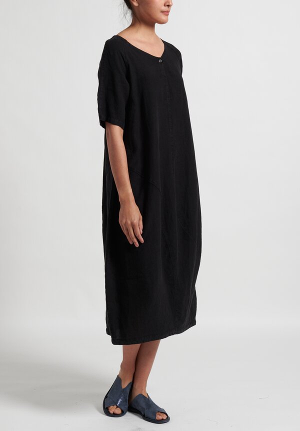 Oska Linen Evene Long Dress in Black	