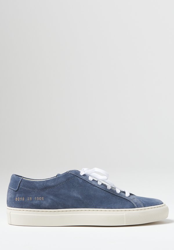 Common Projects Original Suede Achilles Low Contrast Sole Sneaker in Blue	