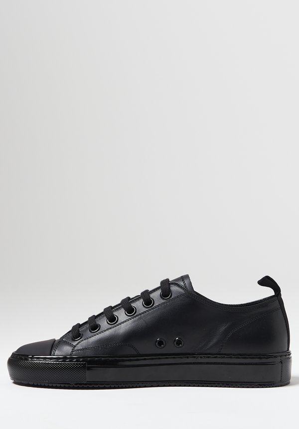 Common Projects Tournament Low Shiny Sole Sneaker in Black	