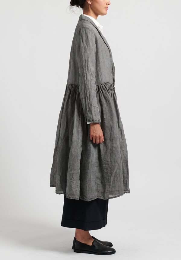 Kaval Notch Lapel Gathered Duster in Black/ Off-White | Santa Fe Dry ...