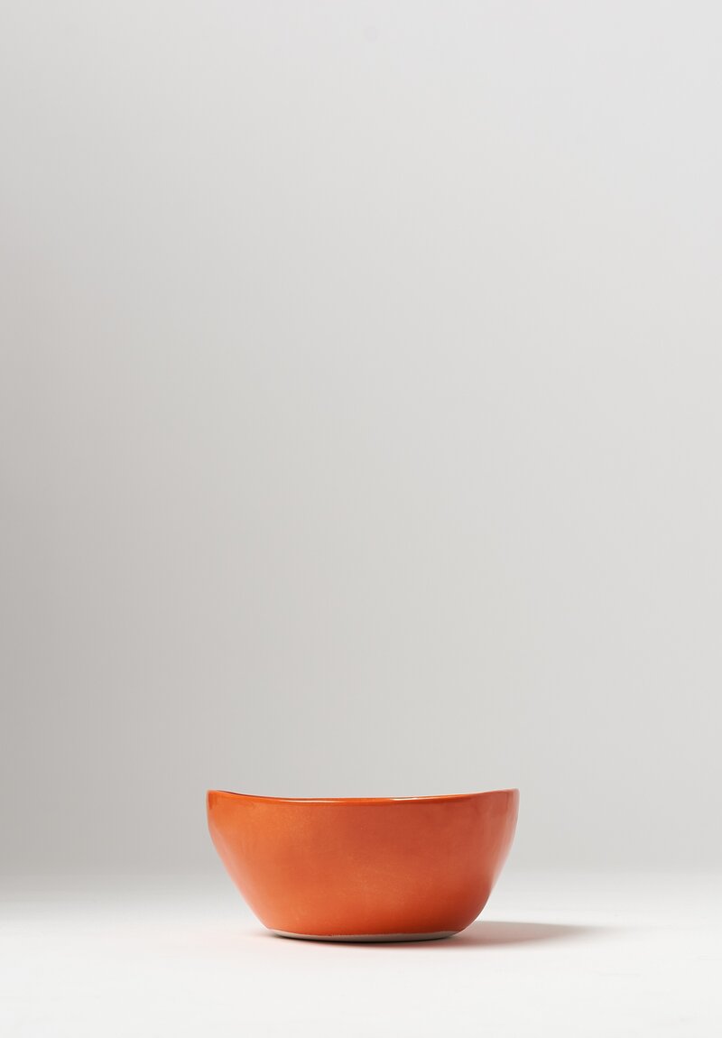 Bertozzi Handmade Porcelain Solid Painted Medium Bowl in Arancio Orange