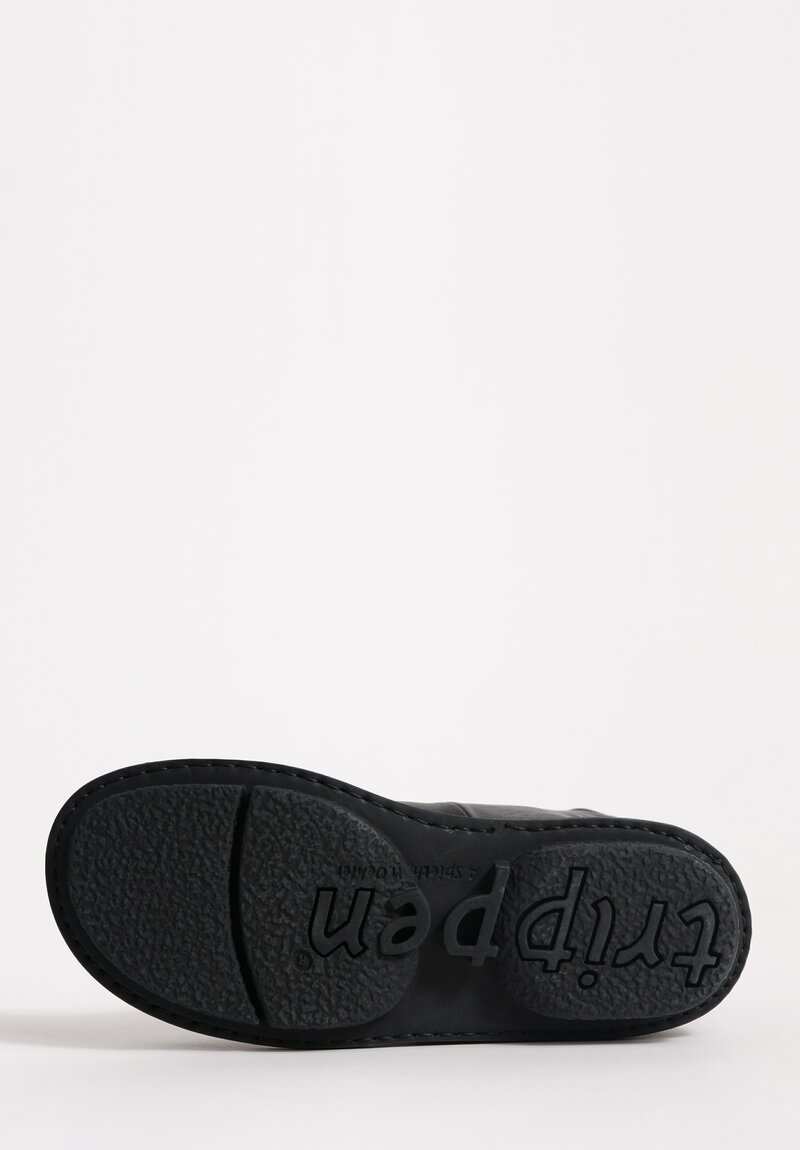 Trippen Alpin Shoe in Black	