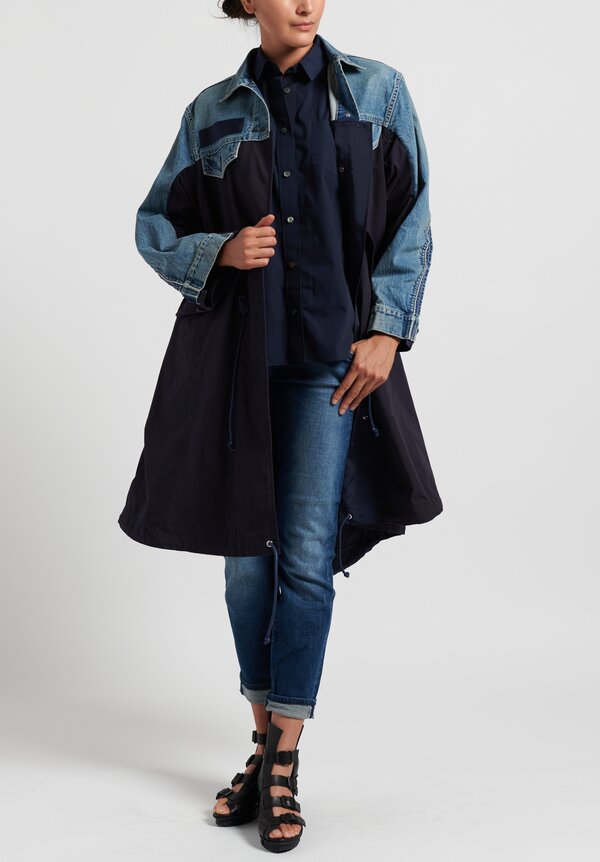 Sacai Cotton Poplin Pleated Back Shirt in Navy	