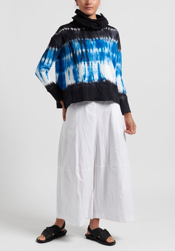 Gilda Midani Pattern Dyed Long Neck Long Sleeve T-Shirt in Blue Row	
