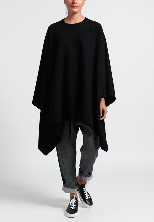 Frenckenberger Cashmere Airplane Poncho in Black	