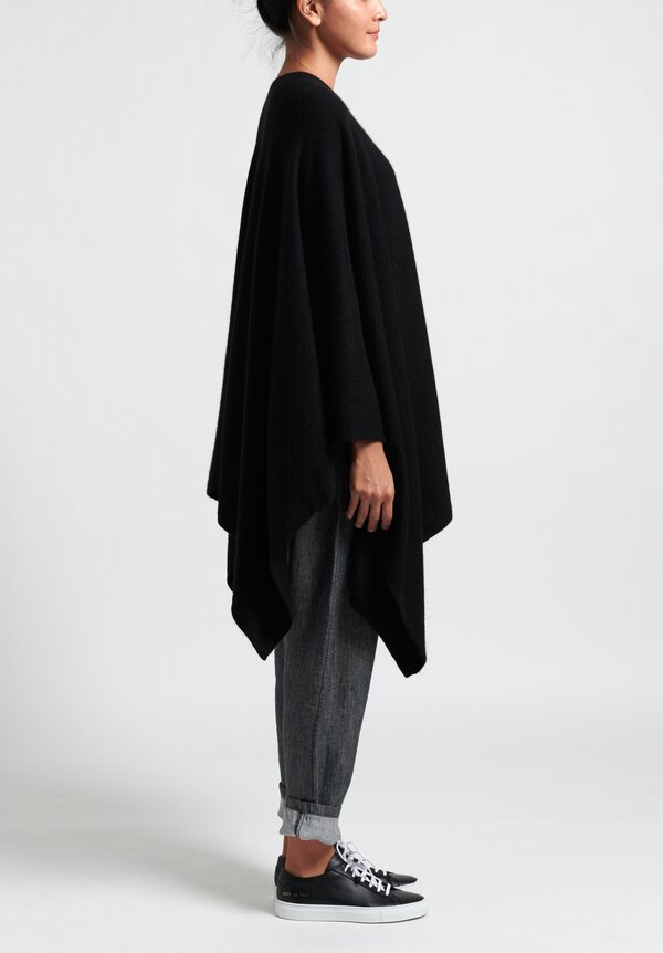 Frenckenberger Cashmere Airplane Poncho in Black	