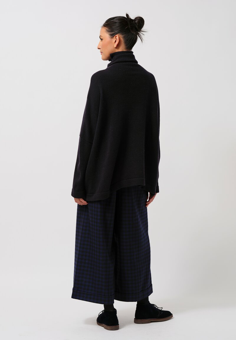 Daniela Gregis Cashmere Gianna Turtleneck Sweater in Navy Blue	