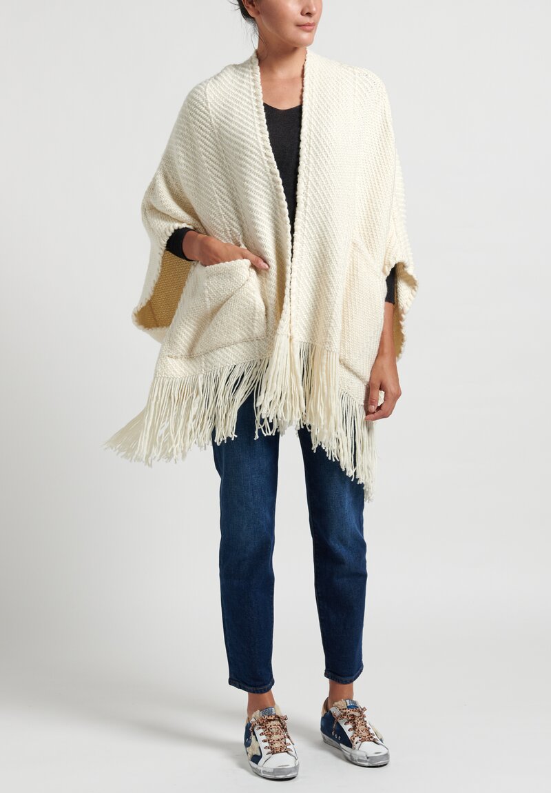 Wehve Billy Loose Cardigan Poncho in Ivoire	