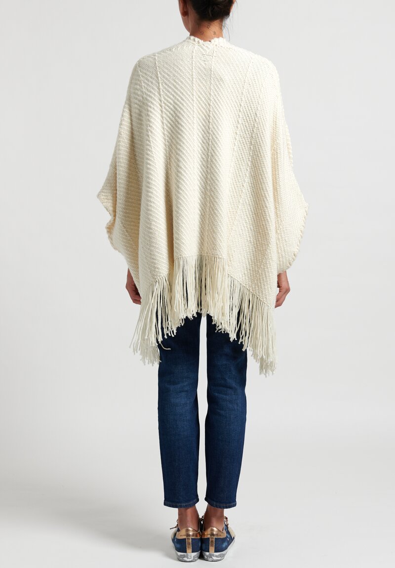 Wehve Billy Loose Cardigan Poncho in Ivoire	