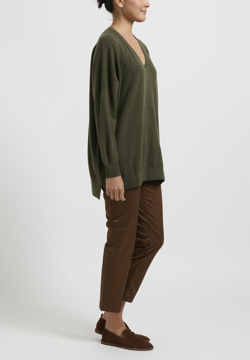 Hania New York Marley Cashmere V-Neck Sweater in Green	