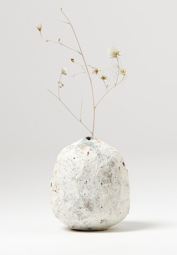Akiko Hirai Small Poppy Oval Vase in White	