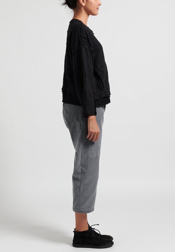 Umit Unal Cropped Sweatshirt with Ribbed Hemline in Black	