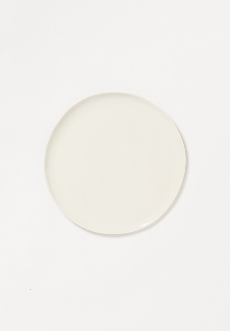 Bertozzi Handmade Porcelain Painted Small Flat Plate in Bianca White