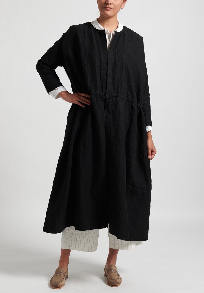 Kaval Open-Front Duster in Black