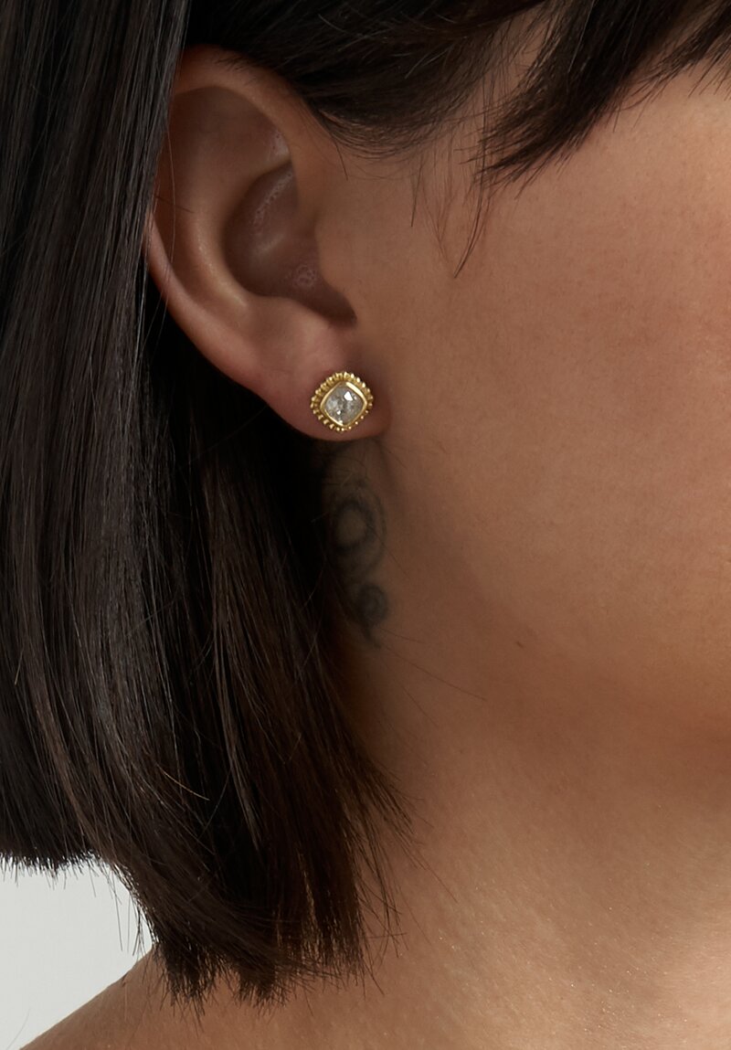 Prounis 22K, Diamond Granulated Stud Earrings	