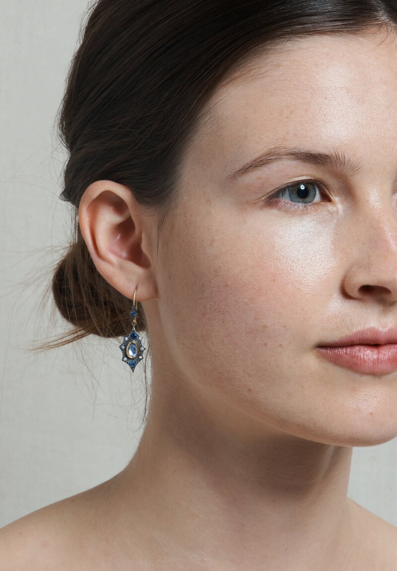 Annie Fenstertock Sapphire Scallop Earrings	