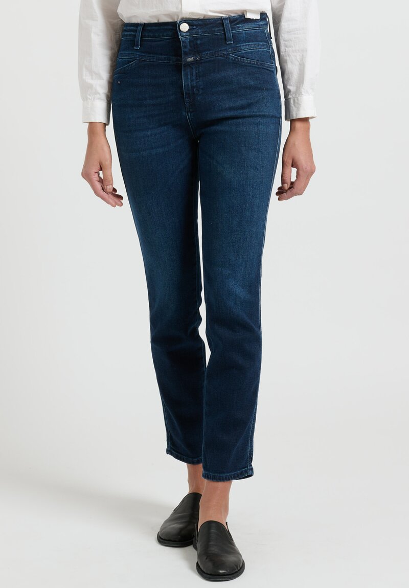 Closed Baker Cropped Narrow Jeans in Medium Blue