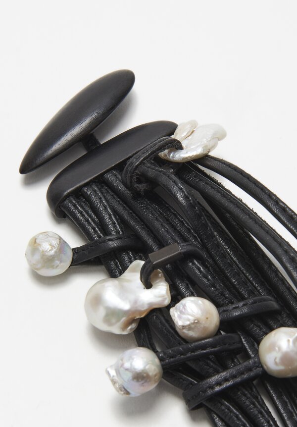 Monies UNIQUE Baroque Pearl, Ebony & Leather Bracelet	
