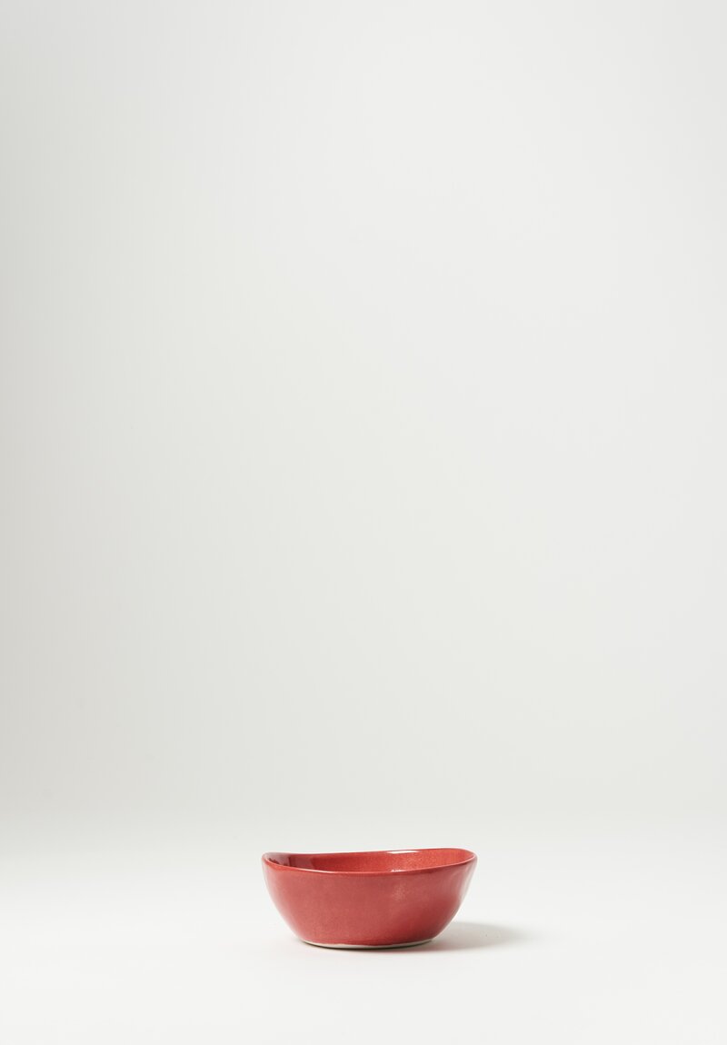 Bertozzi Handmade Porcelain Fruit Bowl in Rosso	