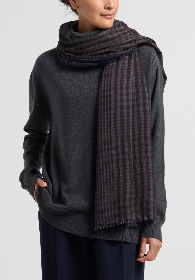 Himalayan Cashmere Checkered Scarf in Charcoal Brown/Navy Blue	