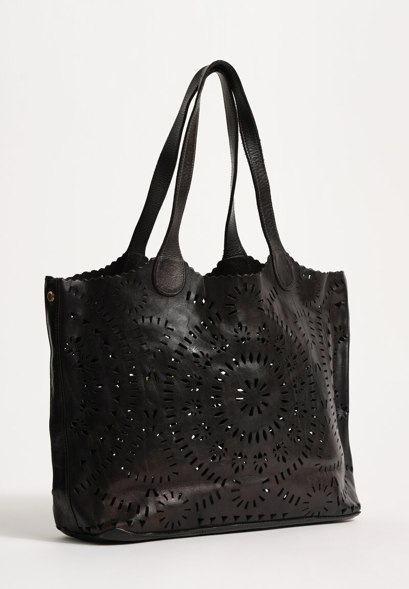 Campomaggi ''Traforo Ninfea'' Water Lily Shopping Tote in Nero Black