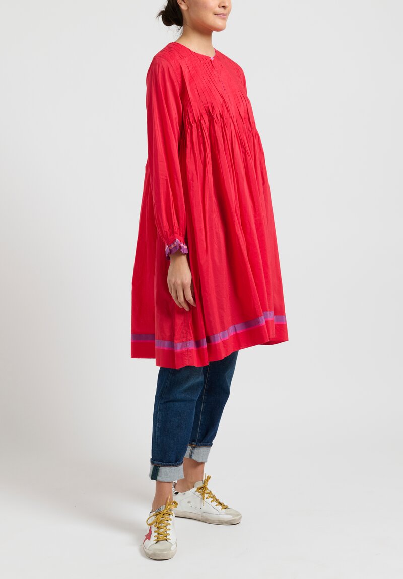 Péro Pintuck Tunic with Gathered Cuffs in Red	