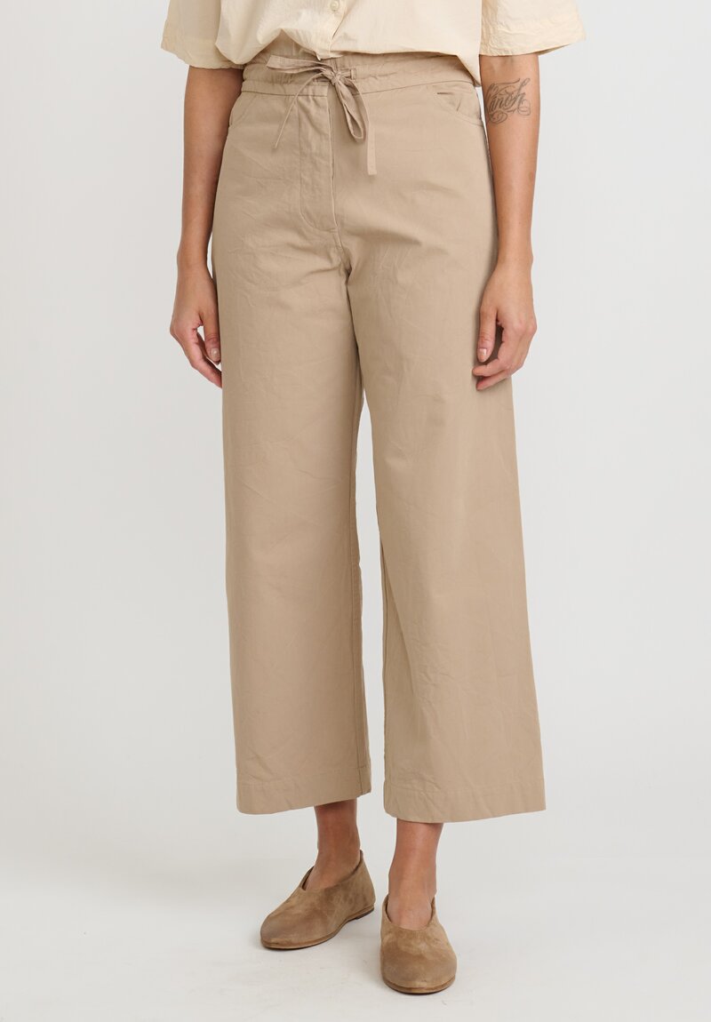 Casey Casey Double Cotton Cropped Pant in Beige	