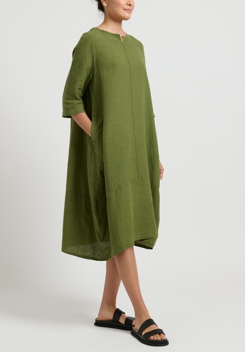 Oska Linen ''Kenitra'' Dress in Cypress Green	