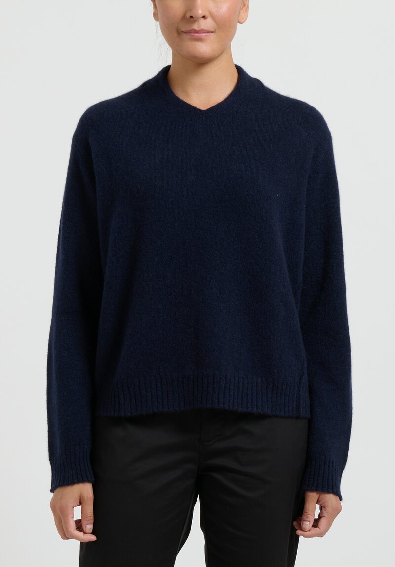 Boboutic Cashmere/ Silk V-Neck Sweater in Navy Blue	