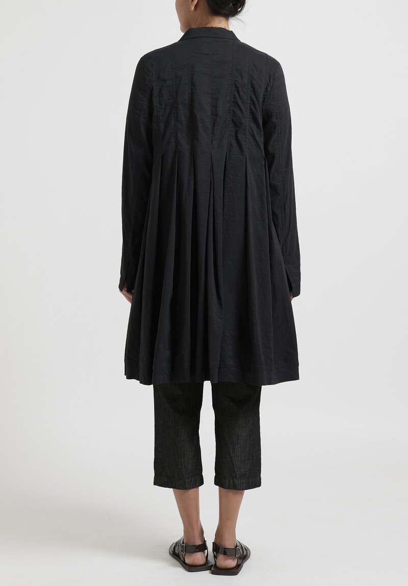 Rundholz Pleated Coat in Black	