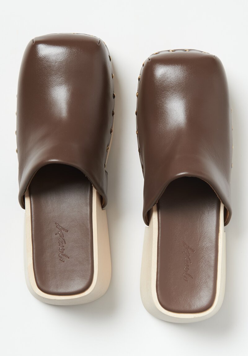 Marséll Leather ''Bottone'' Clogs in Chocolate Brown	
