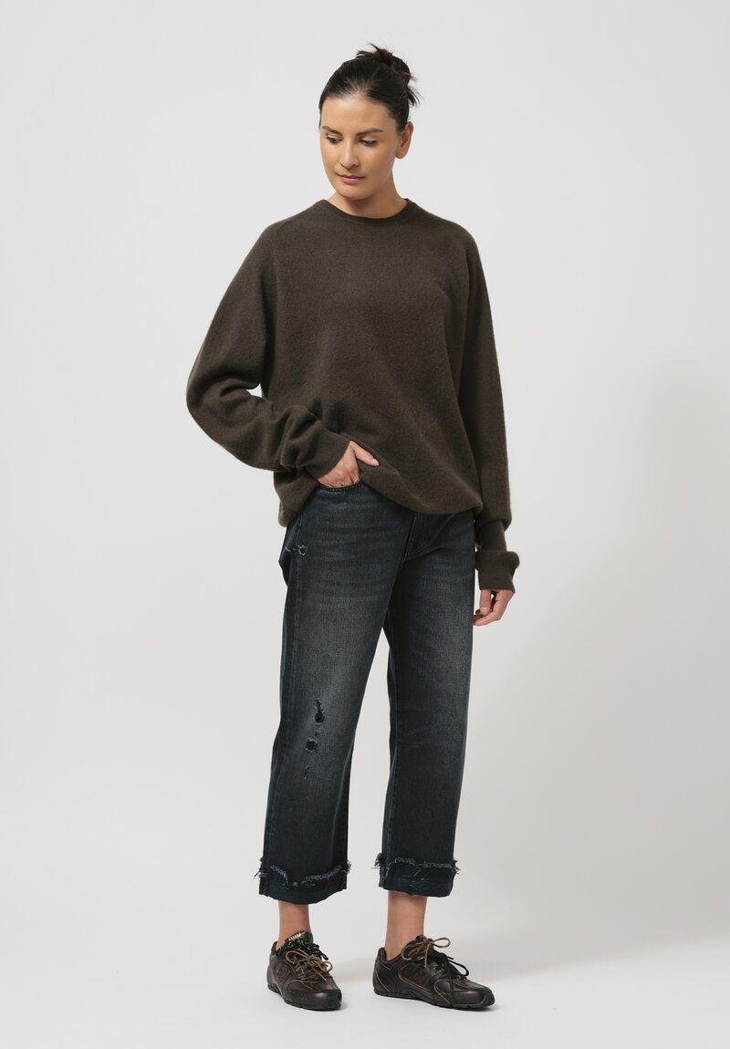 Frenckenberger Cashmere Boyfriend R-Neck Sweater in Black Olive Green