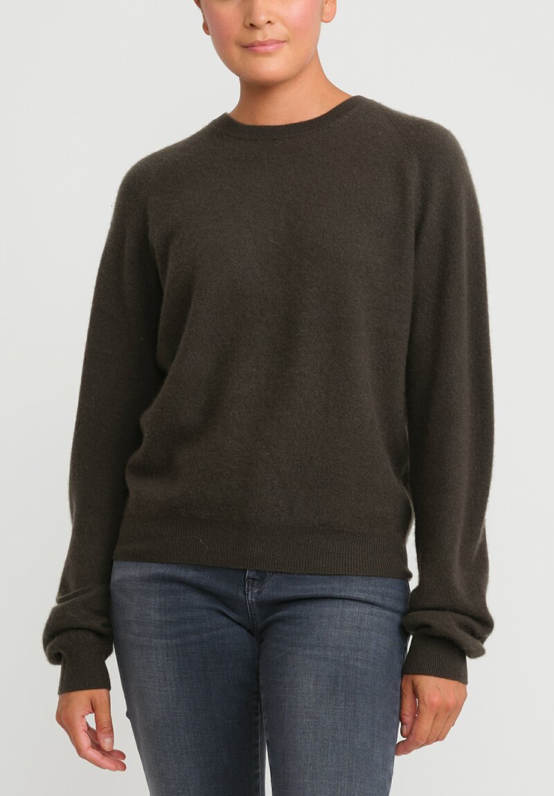 Frenckenberger Cashmere Mini Round Neck Sweater in Black Olive Green	