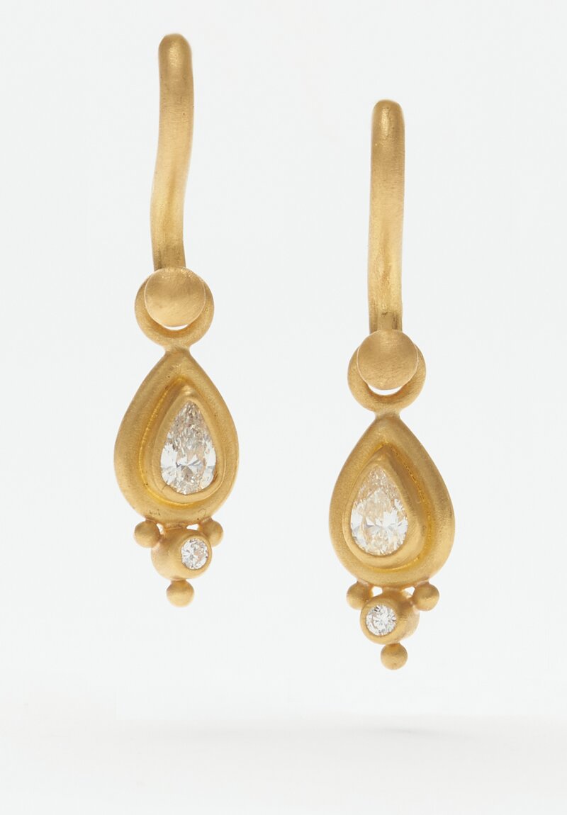 Denise Betesh 22k, Diamond Drop Earrings	