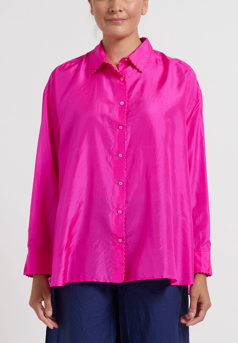 Péro A-line Silk Shirt with French Knot Details in Hot Pink	