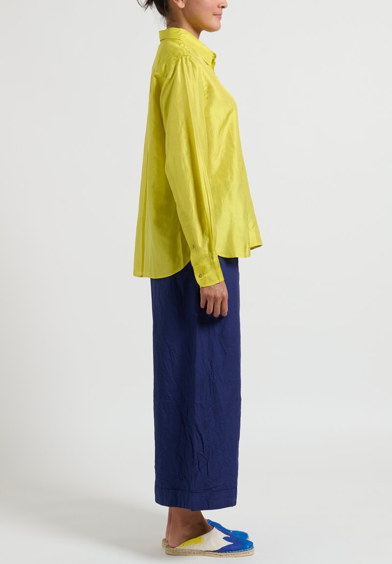 Péro A-line Simple Silk Shirt in Chartruese Yellow	