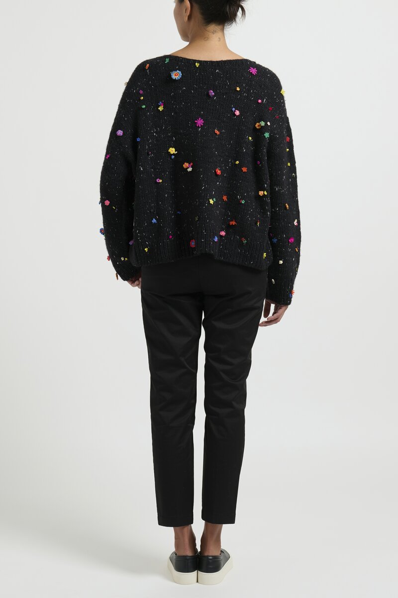 Péro Flower Embellished Wool Sweater in Black	