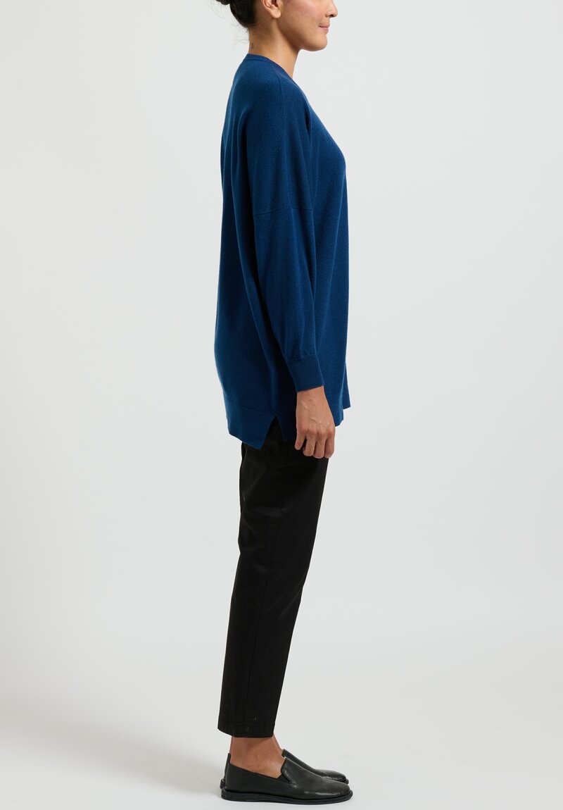 Hania New York Cashmere Marley Crewneck in Naval Jack Blue