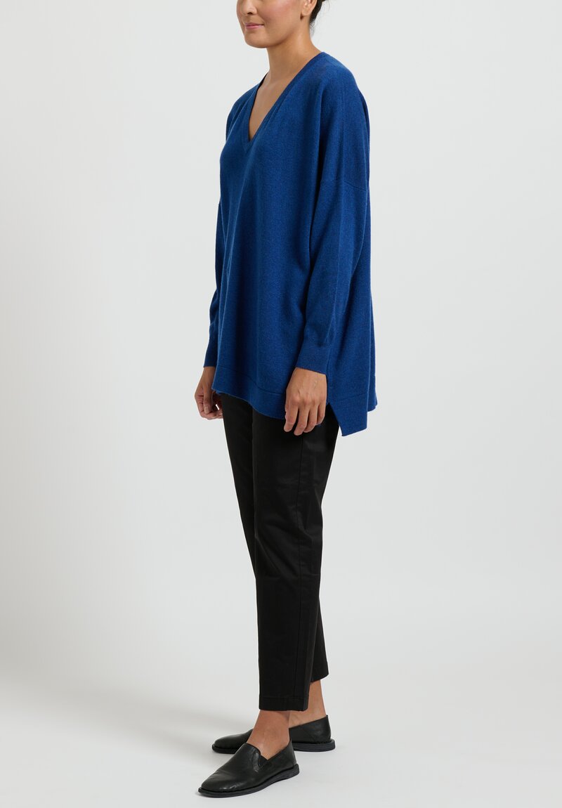 Hania New York Cashmere Marley V-Neck Sweater in Blue