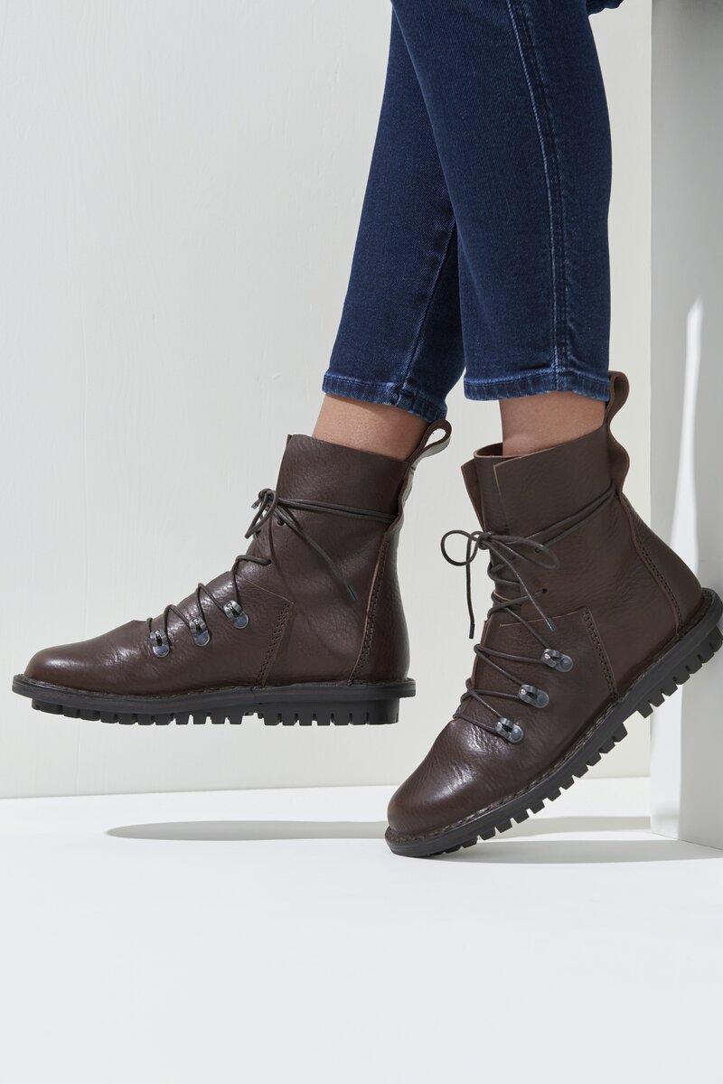 Trippen Lace Up Standstill Boot in Espresso Brown	