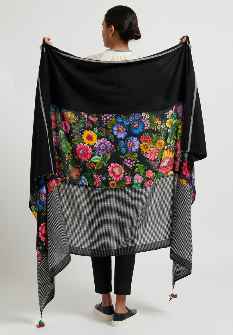 Péro Floral and Checkered Shawl in Black and White Multi	