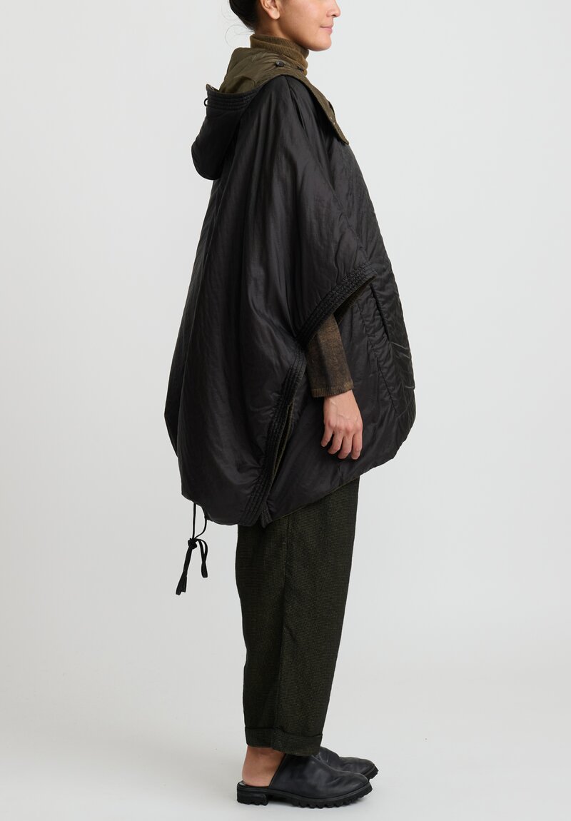 Masnada Reversible Ripstop Recycled Down ''Lam'' Poncho in Black & Moss Green	